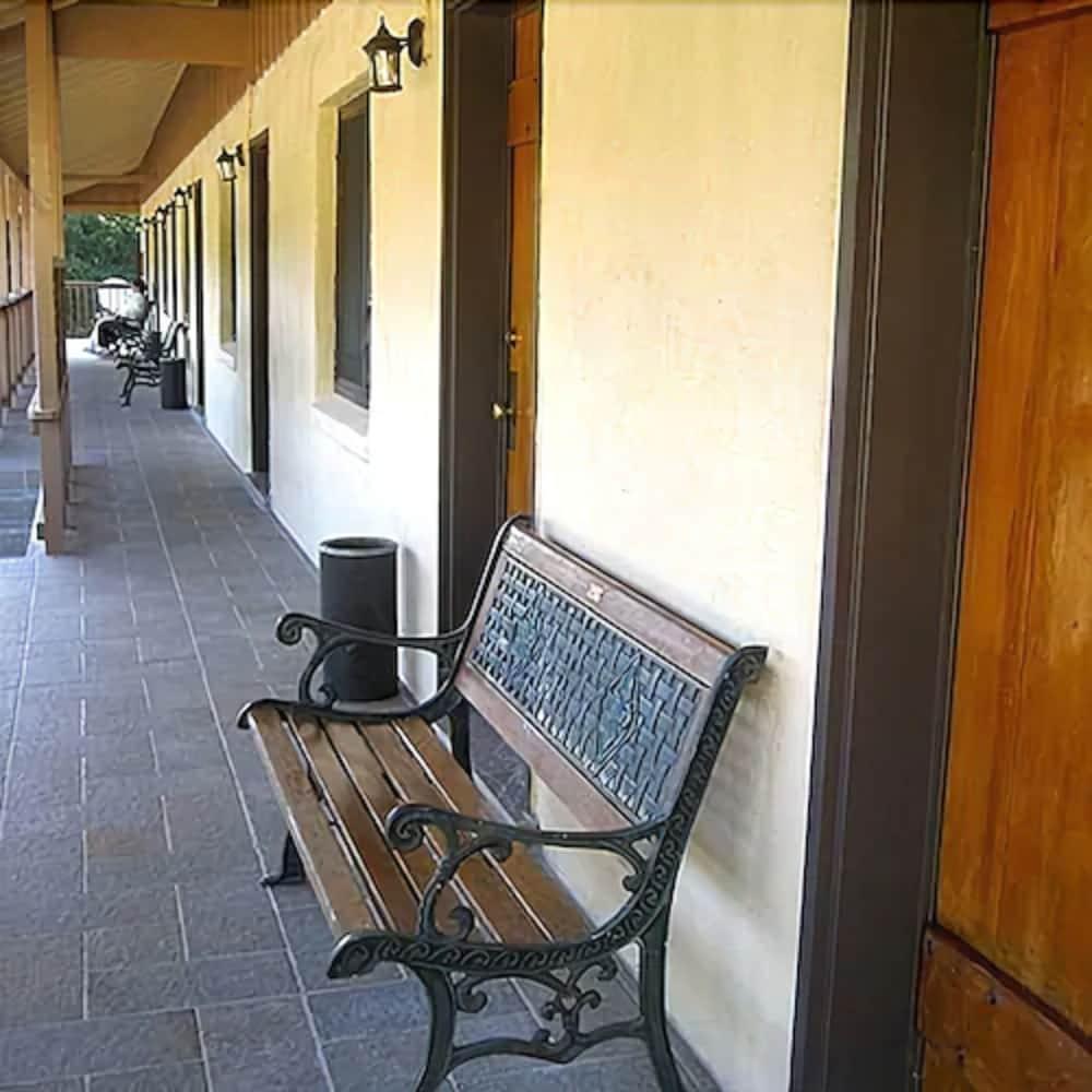 Miners Motel Jamestown Εξωτερικό φωτογραφία