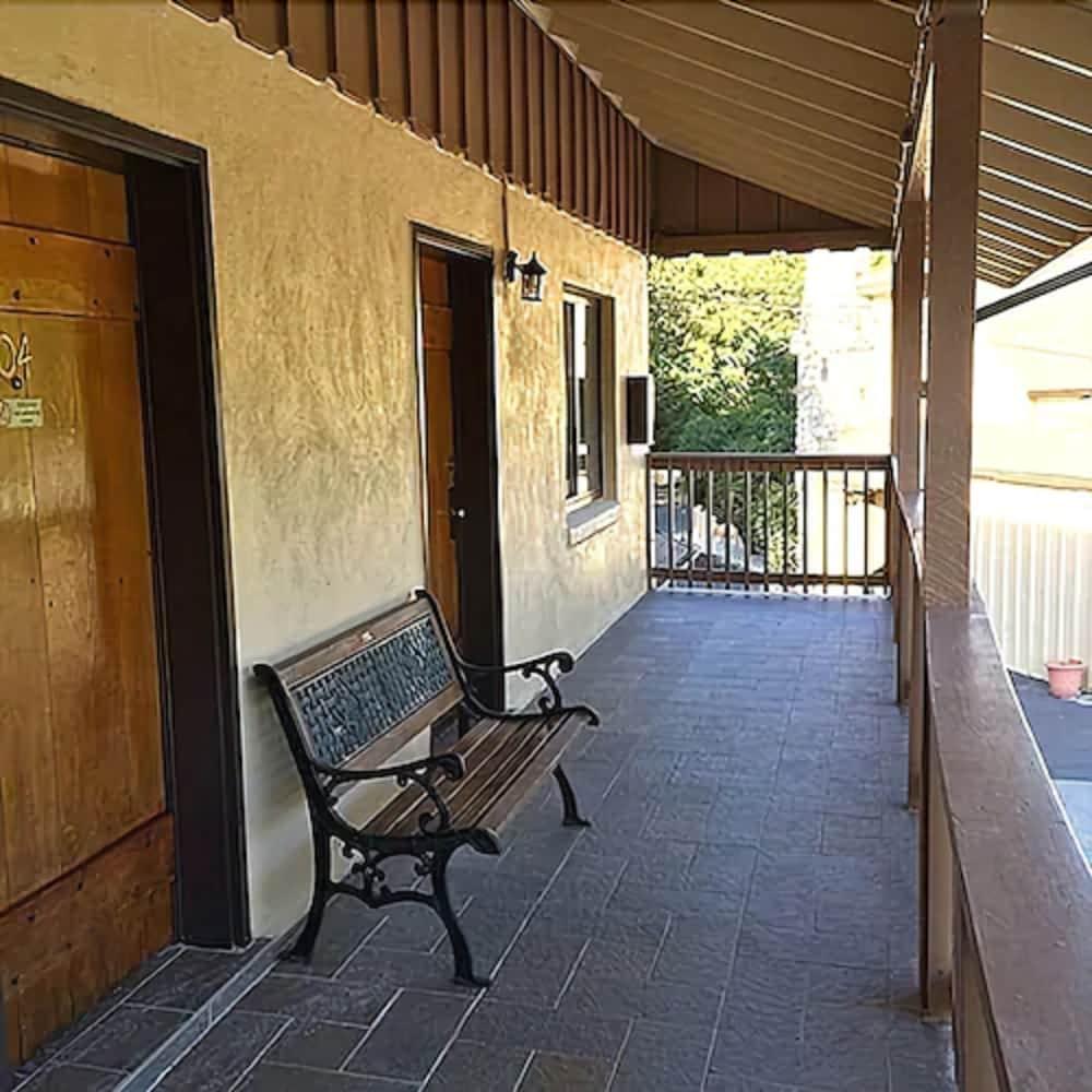 Miners Motel Jamestown Εξωτερικό φωτογραφία